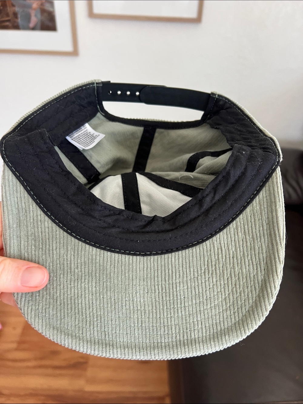 Vans Embroidered seagull Corduroy Cap in Light Sage - Picture 5 of 5